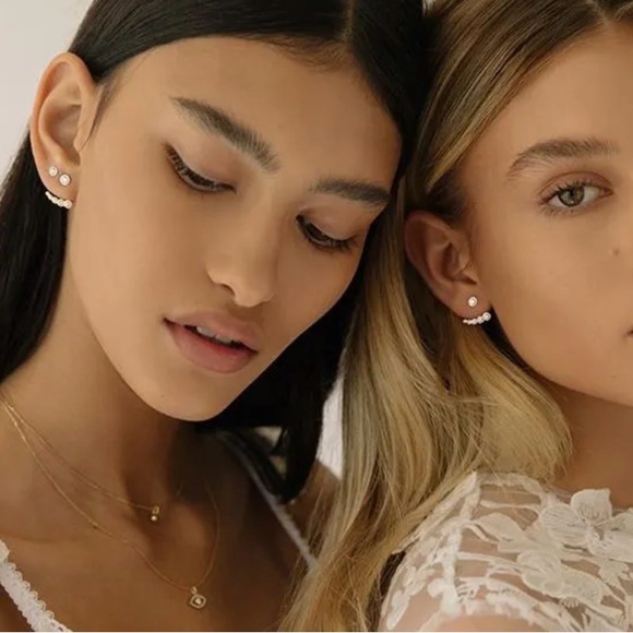 Idyl Gold Lucia Add ons pair - Picture 5 of 5